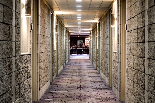 Grand Hotel & Conference Centre Calgary Airport, an Ascend Collection Hotel