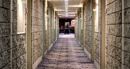 Grand Hotel & Conference Centre Calgary Airport, an Ascend Collection Hotel