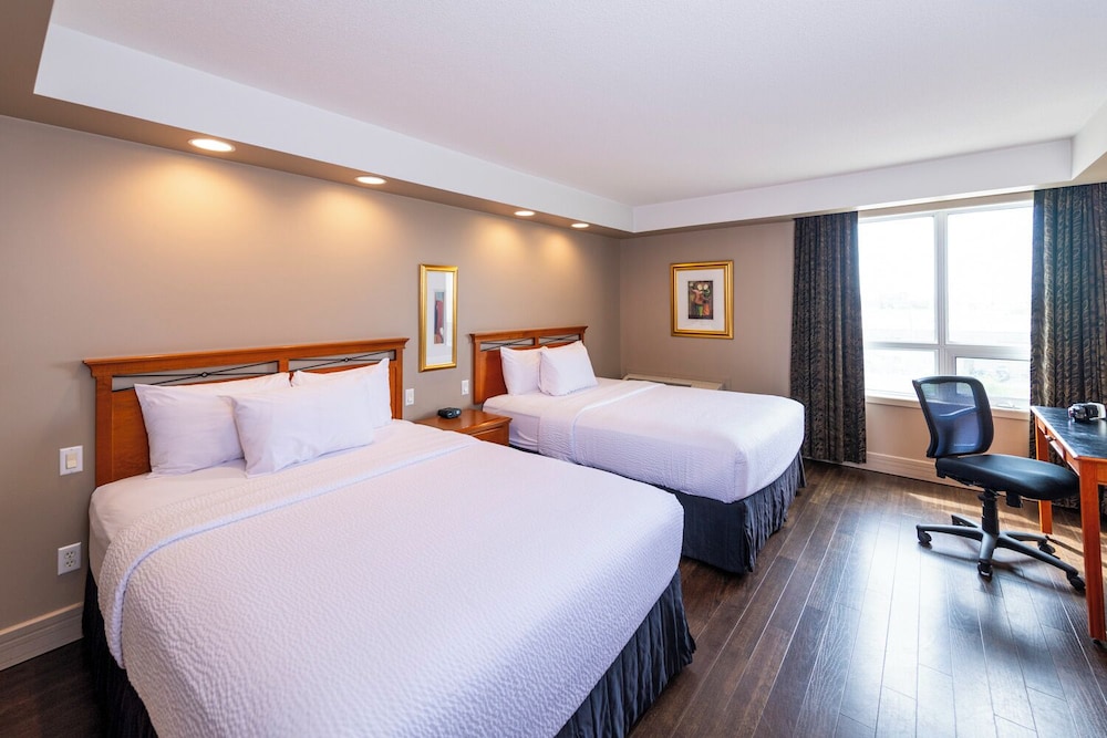 Grand Hotel & Conference Centre Calgary Airport, an Ascend Collection Hotel photo 6