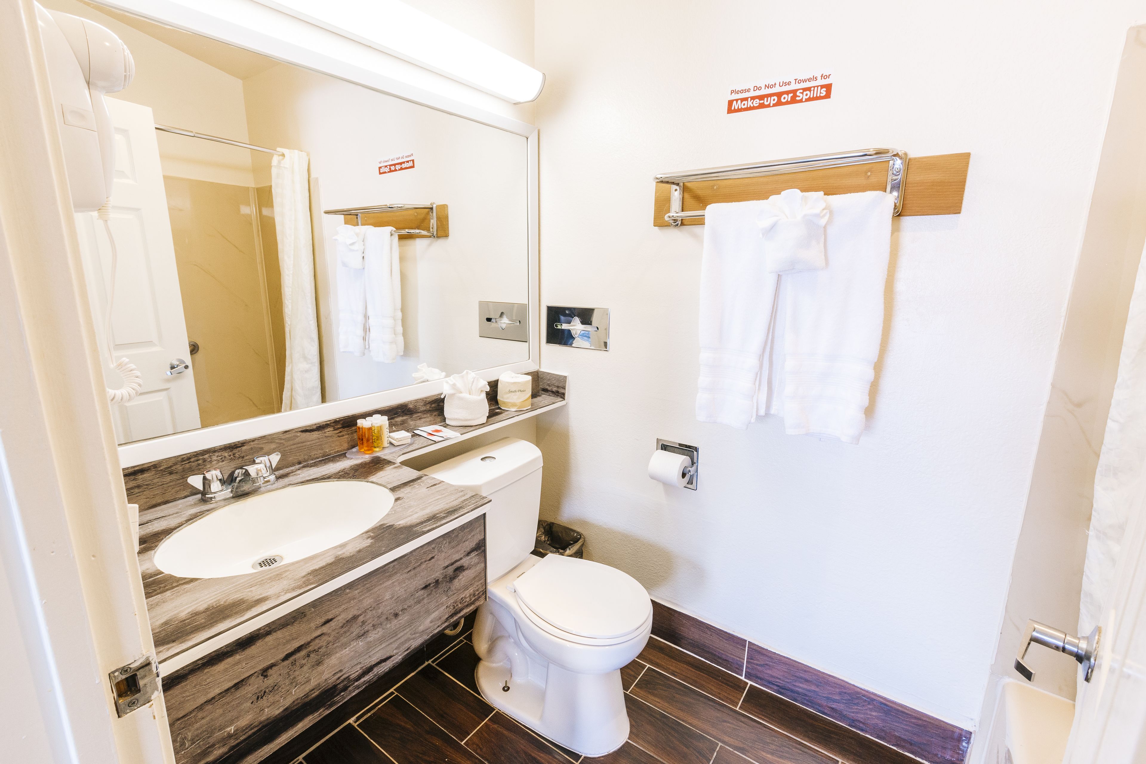 Foto - Anaheim Discovery Inn & Suites