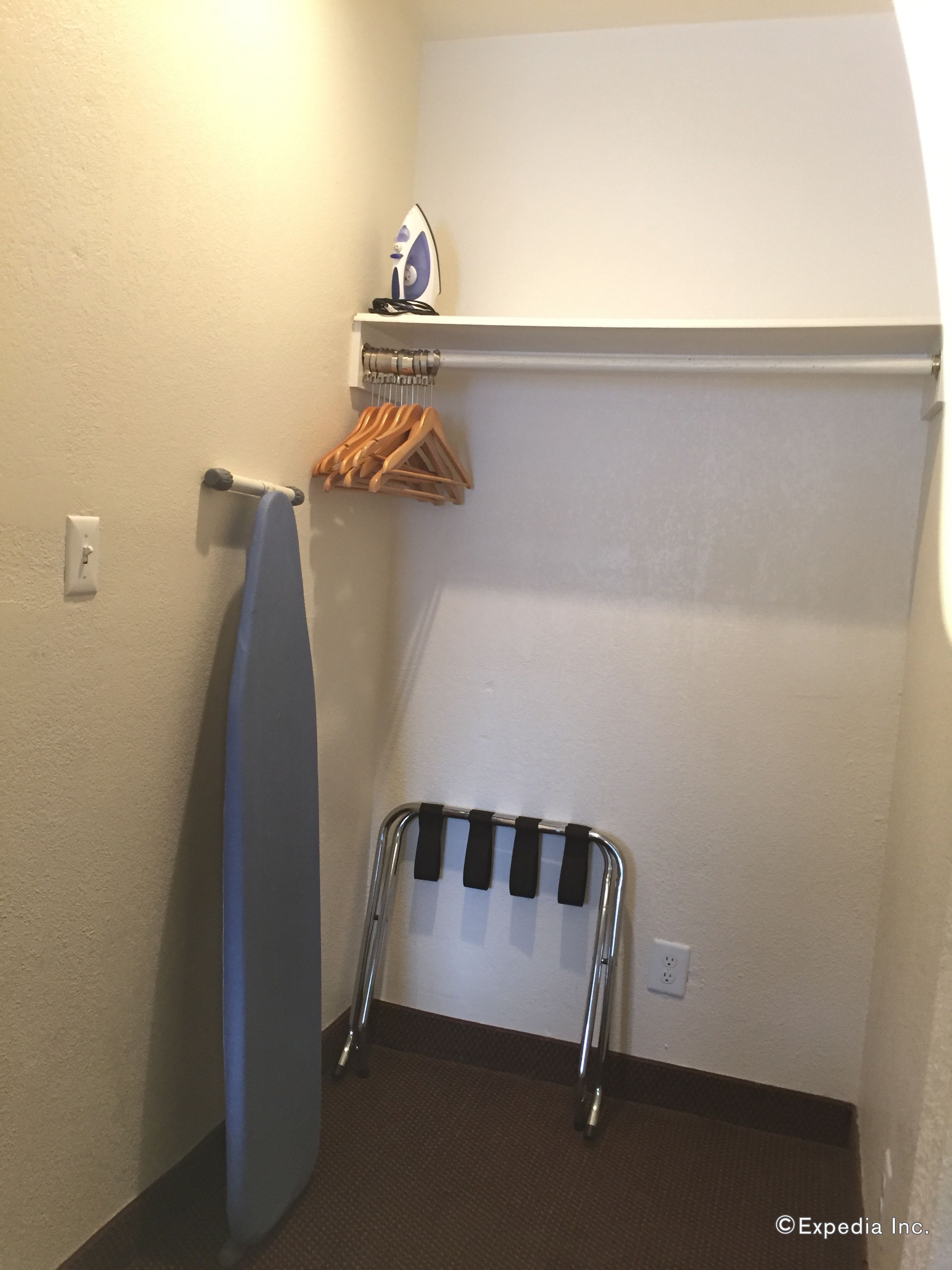 room, 1 king bed | 1 bedroom, premium bedding, individually decorated