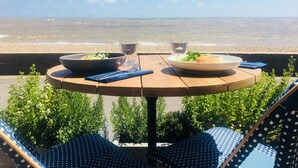 Quang cảnh nhìn từ nơi lưu trú