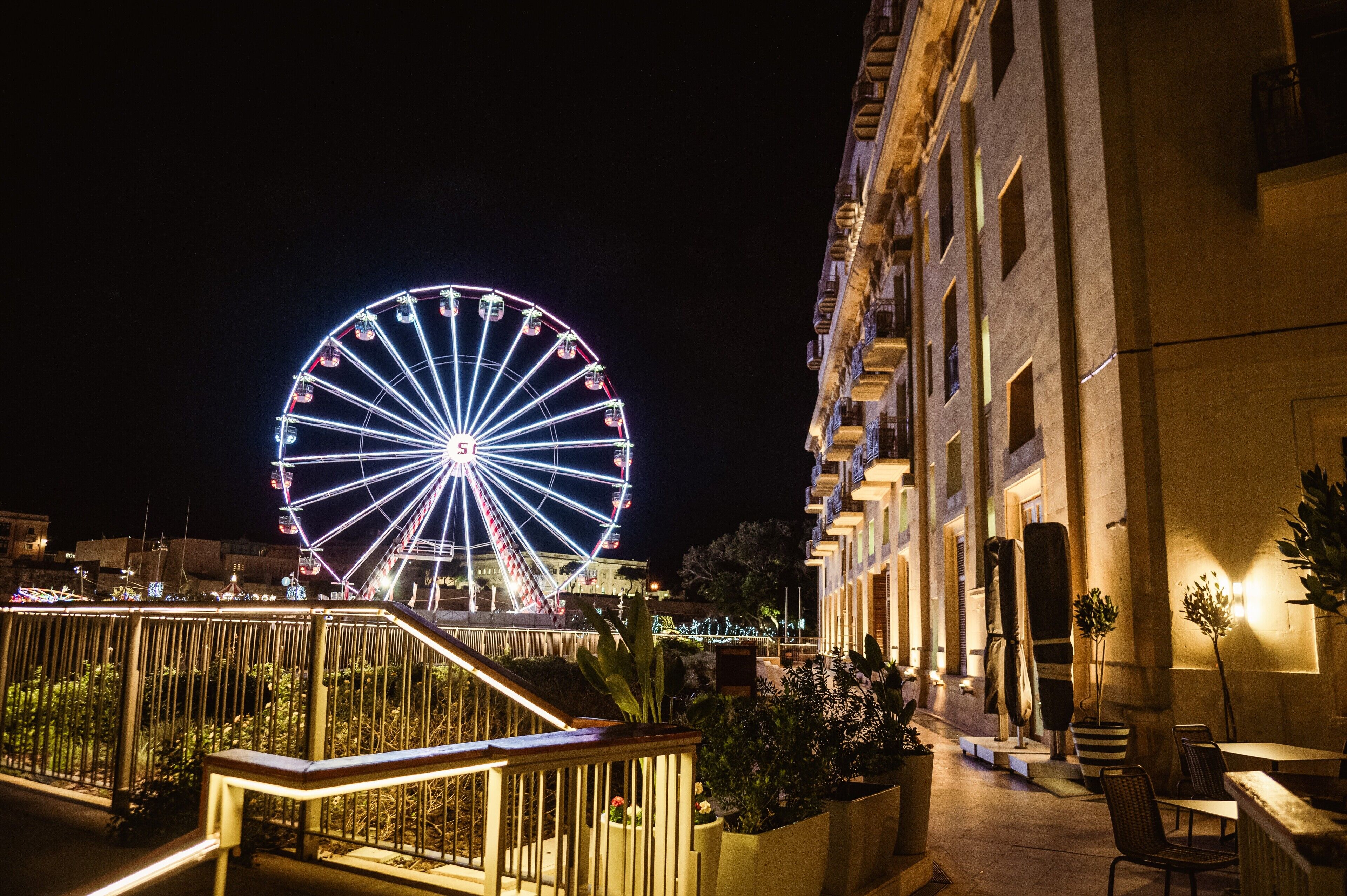 Fassade der Unterkunft – Abend/Nacht