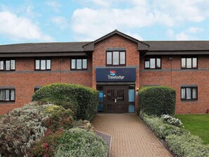 Exterior - Travelodge Alcester (Alcester)