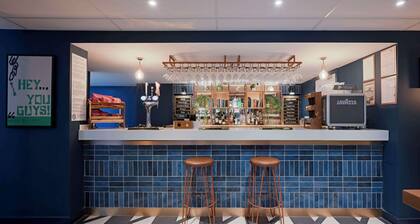 Travelodge Edinburgh Central
