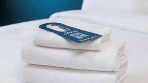 Unclassified image, 3 of 25, button - Travelodge Exeter M5 (Exeter)