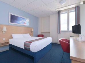 Room - Travelodge Wirral Eastham (Wirral)