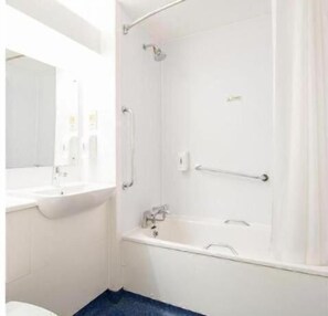 Bathroom - Travelodge Stafford M6 (Stone)