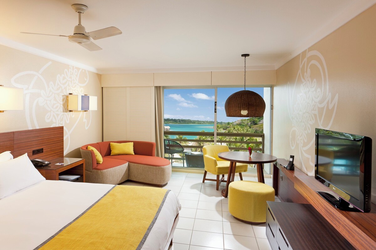 1 bedroom, in-room safe, blackout drapes, soundproofing