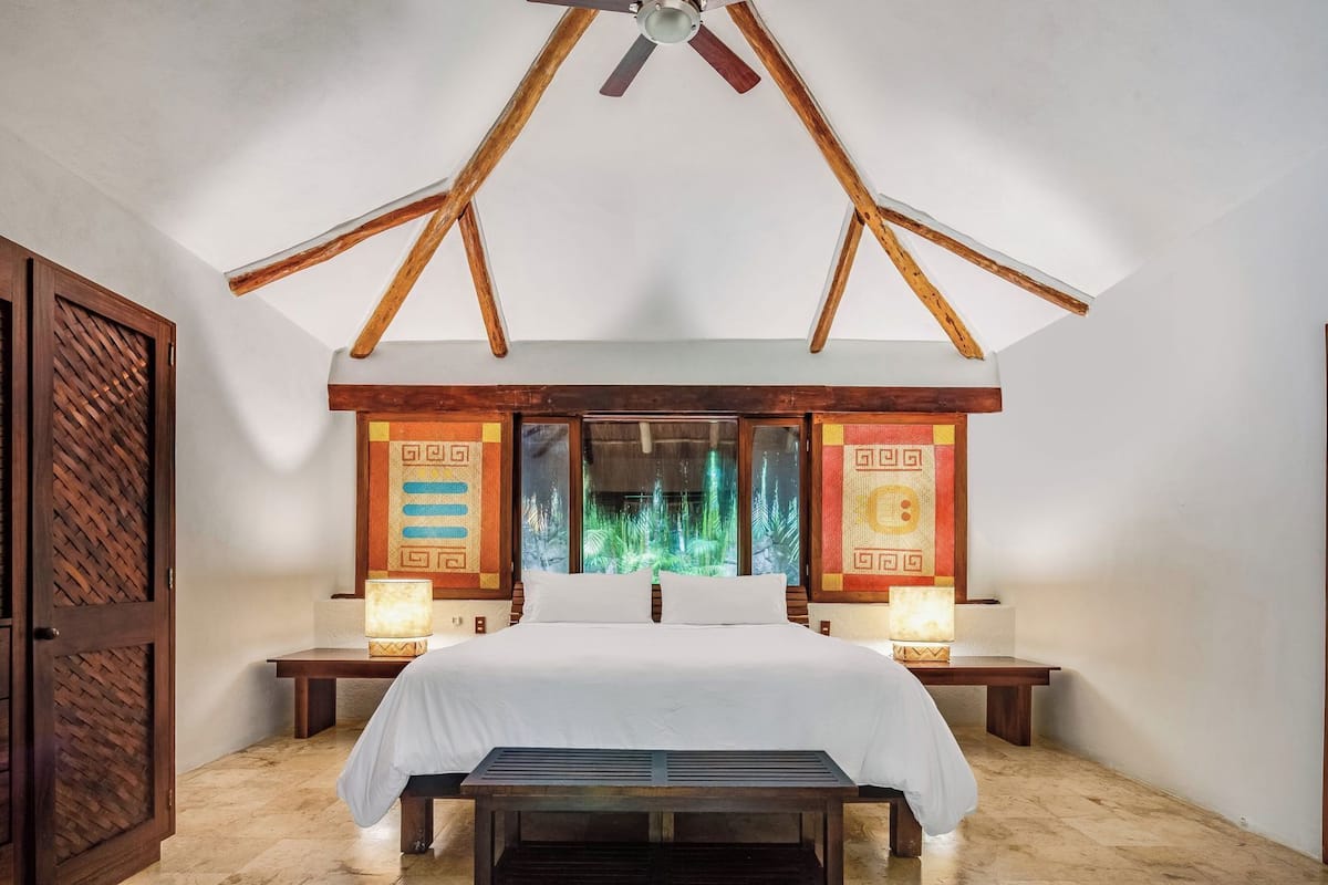 Premium bedding, down duvets, pillow-top beds, free minibar