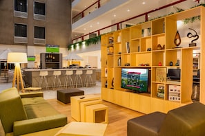Lobby - Fiesta Inn Tlalnepantla (Tlalnepantla de Baz)