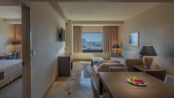 Suite, 1 King Bed