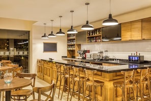 Bar (in der Unterkunft)