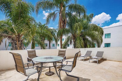  Fiesta Inn Express San Luis Potosí Oriente
