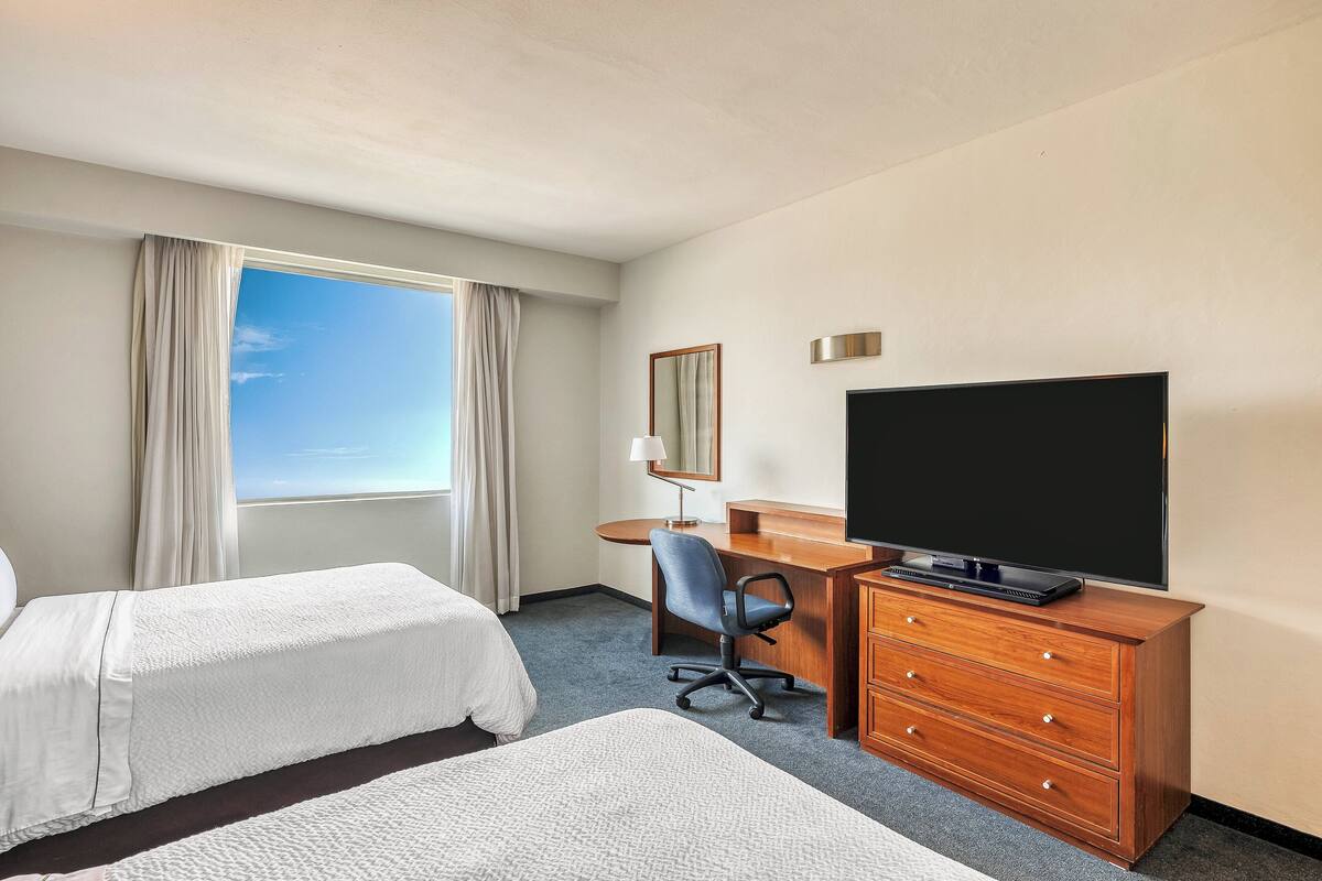 superior room 2 doubles | in-room safe, desk, soundproofing, iron/ironing board