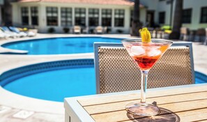 Outdoor pool - Fiesta Inn Saltillo (Saltillo)