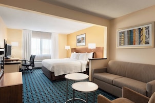 Room, 1 King Bed with Sofa bed | Desk, iron/ironing board, free WiFi, bed sheets