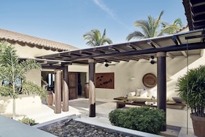 Cielo Oceanfront Villa | Extérieur