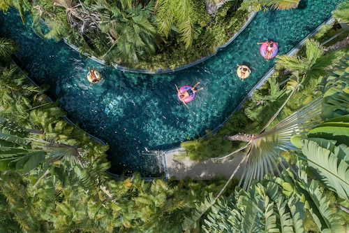 Four Seasons Resort Punta Mita