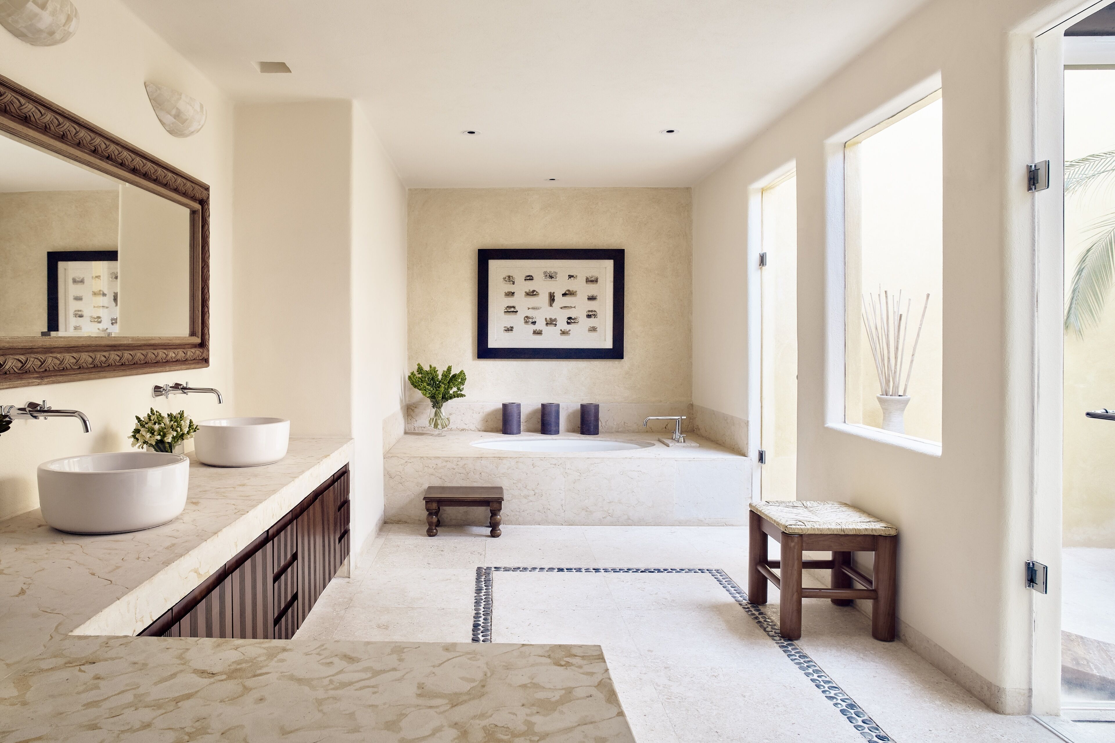 cielo oceanfront villa | deep-soaking bathtub