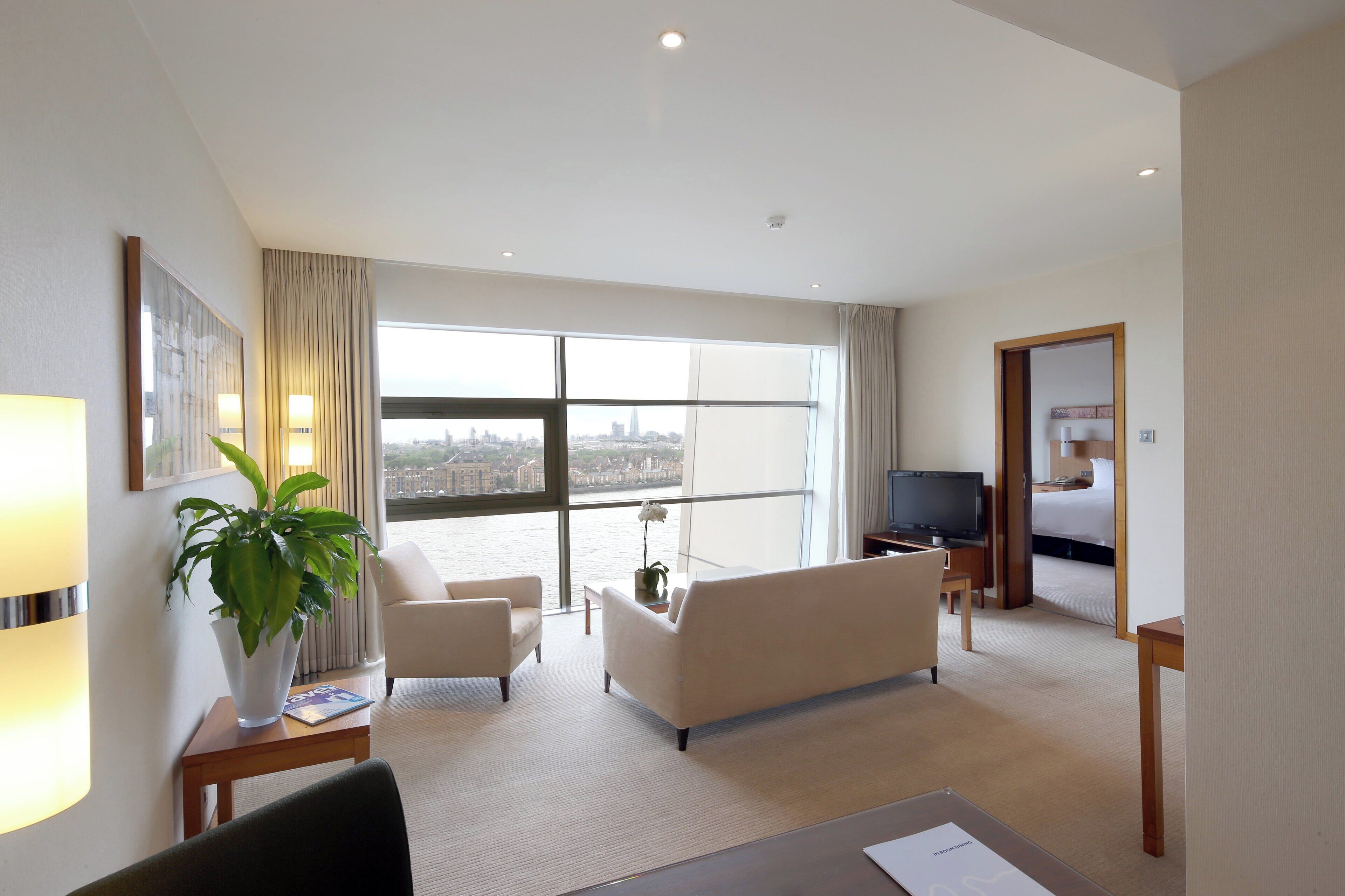 egyptian cotton sheets, premium bedding, down duvets, pillow-top beds