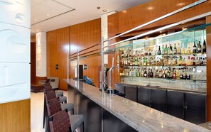 Bar (on property) - Canary Riverside Plaza Hotel (London)