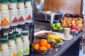 Desayuno inglés todos los días (con cargo) 