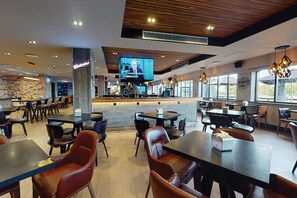 Bar (en la propiedad)