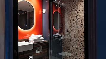 Shower, rainfall showerhead, eco-friendly toiletries, hair dryer