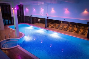 Indoor pool - Village Hotel Wirral (Wirral)