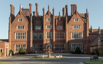 Dunston Hall Hotel, Spa and Golf Resort