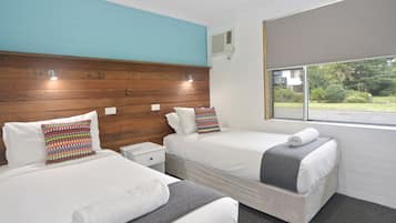 Two Bedroom Family Suite (4 People) | Soundproofing, free WiFi, bed sheets