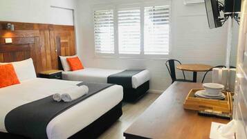 Sistema de insonorización, wifi gratis y ropa de cama