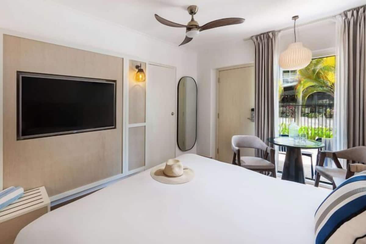 In-room safe, blackout curtains, iron/ironing board, free WiFi