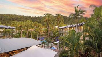 Superior Suite, 3 Single Beds | Terrace/patio