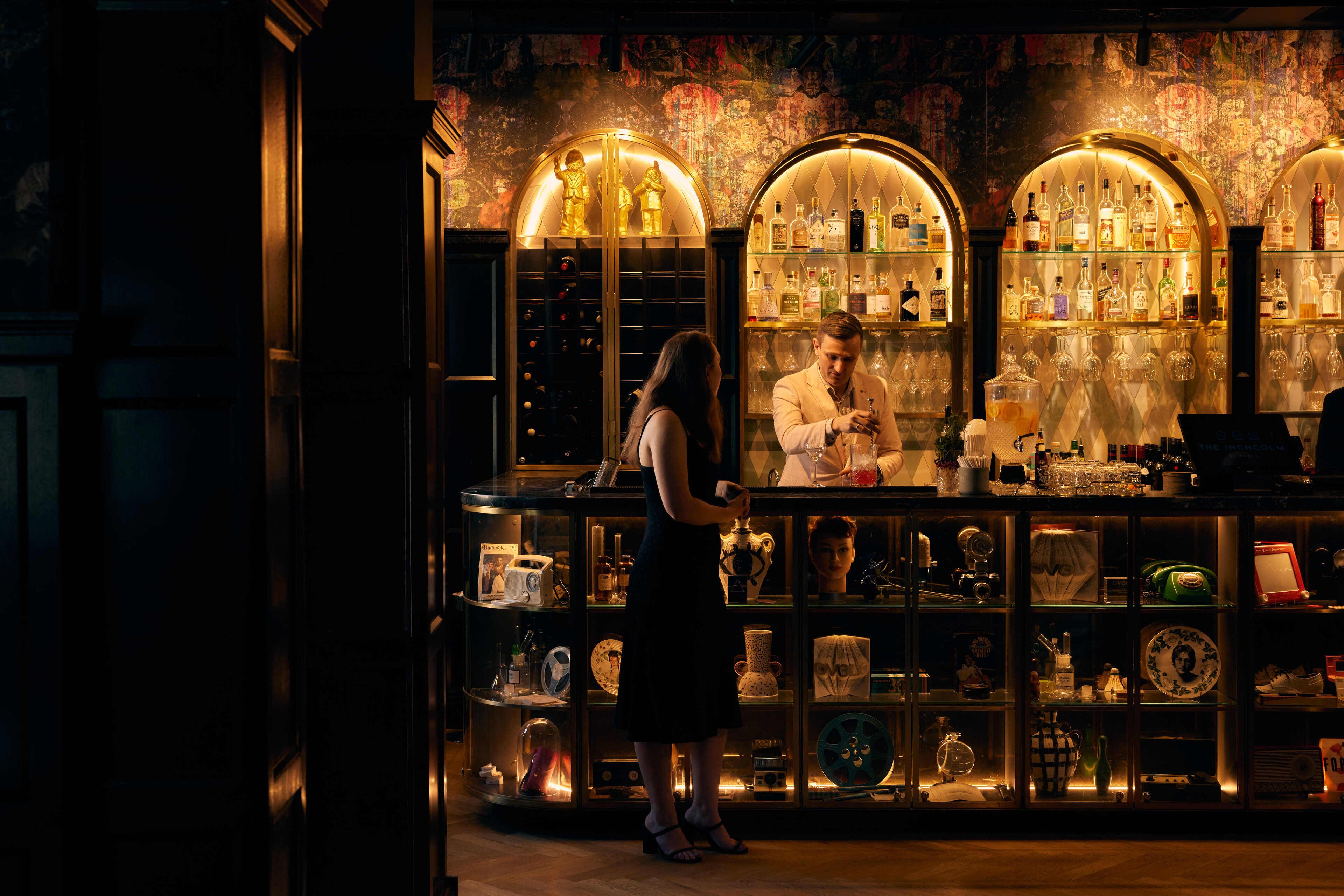 breakfast, lunch and dinner served