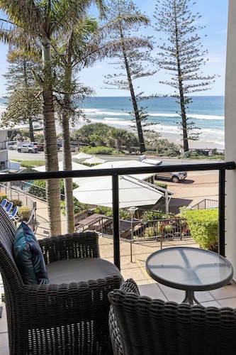 Beach Retreat Coolum