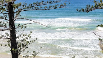 Na praia