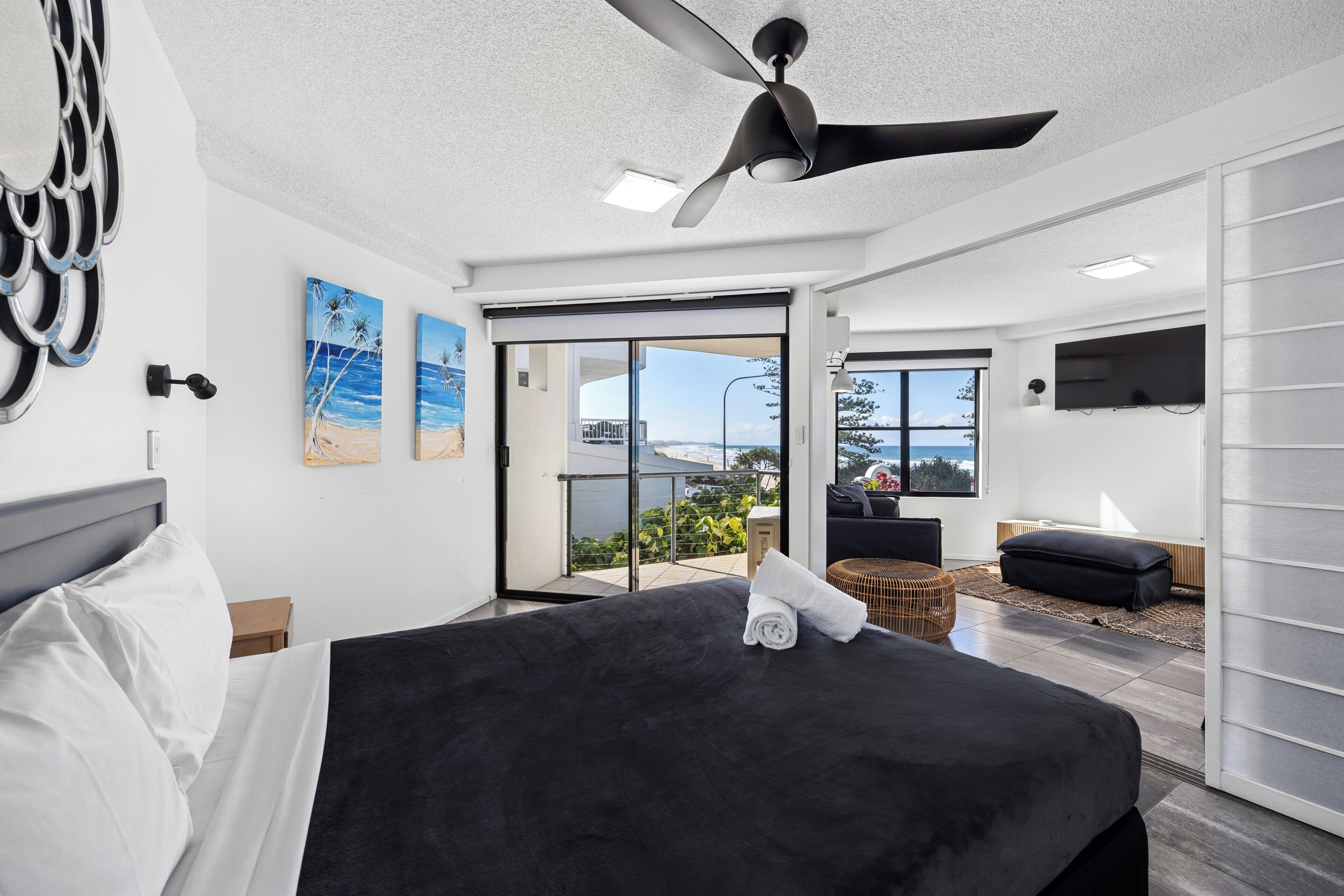 1 Bedroom Beachfront Apartment | Desk, blackout drapes, soundproofing, iron/ironing board