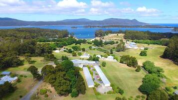 Enceinte de lâhĂ©bergement