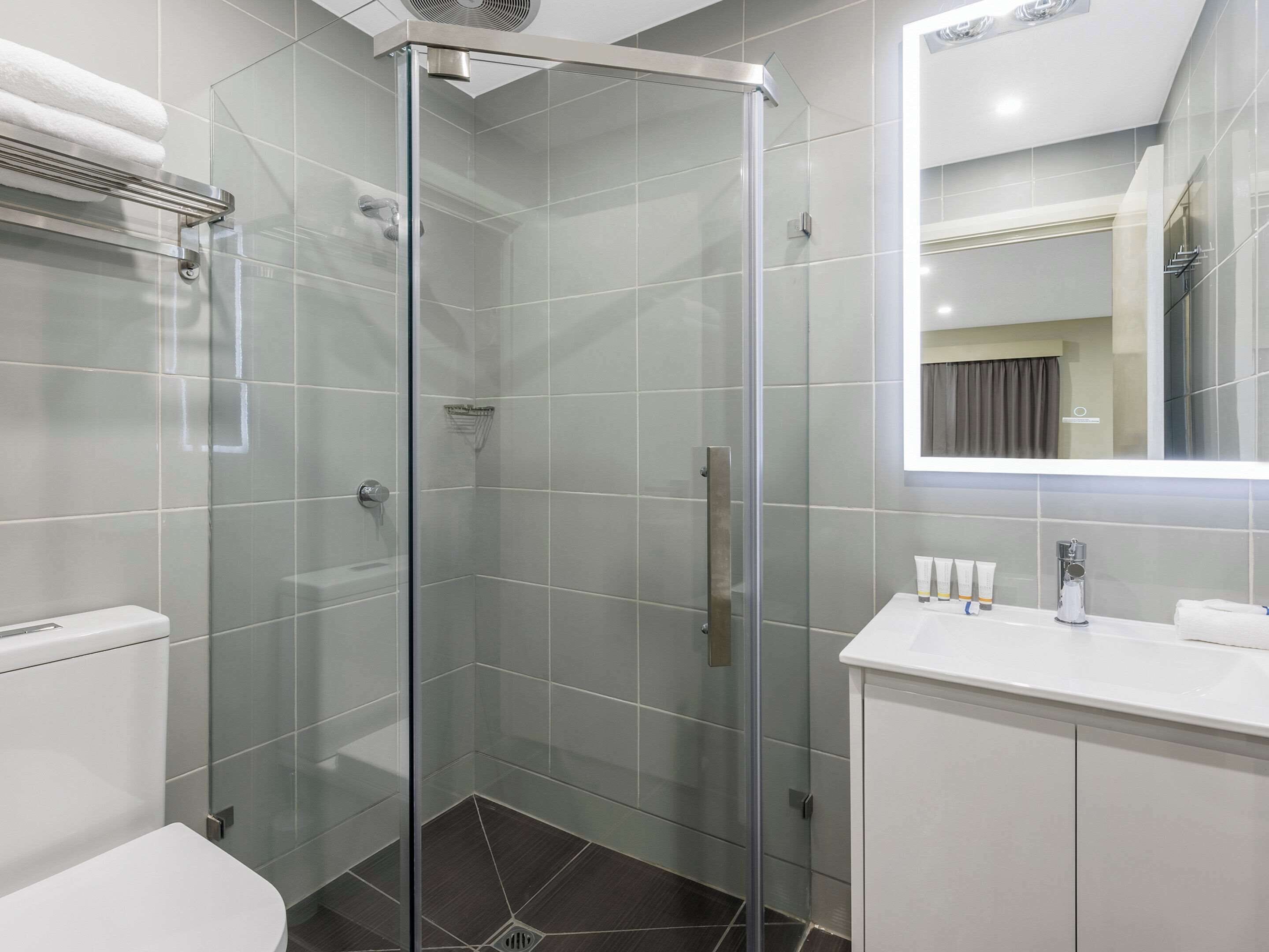 family room (located upstairs only) | desk, iron/ironing board, free wifi, bed sheets