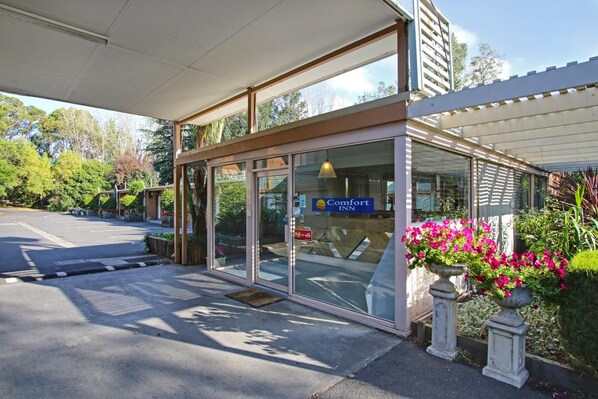 Exterior - Moe Parklands Motel (Newborough)