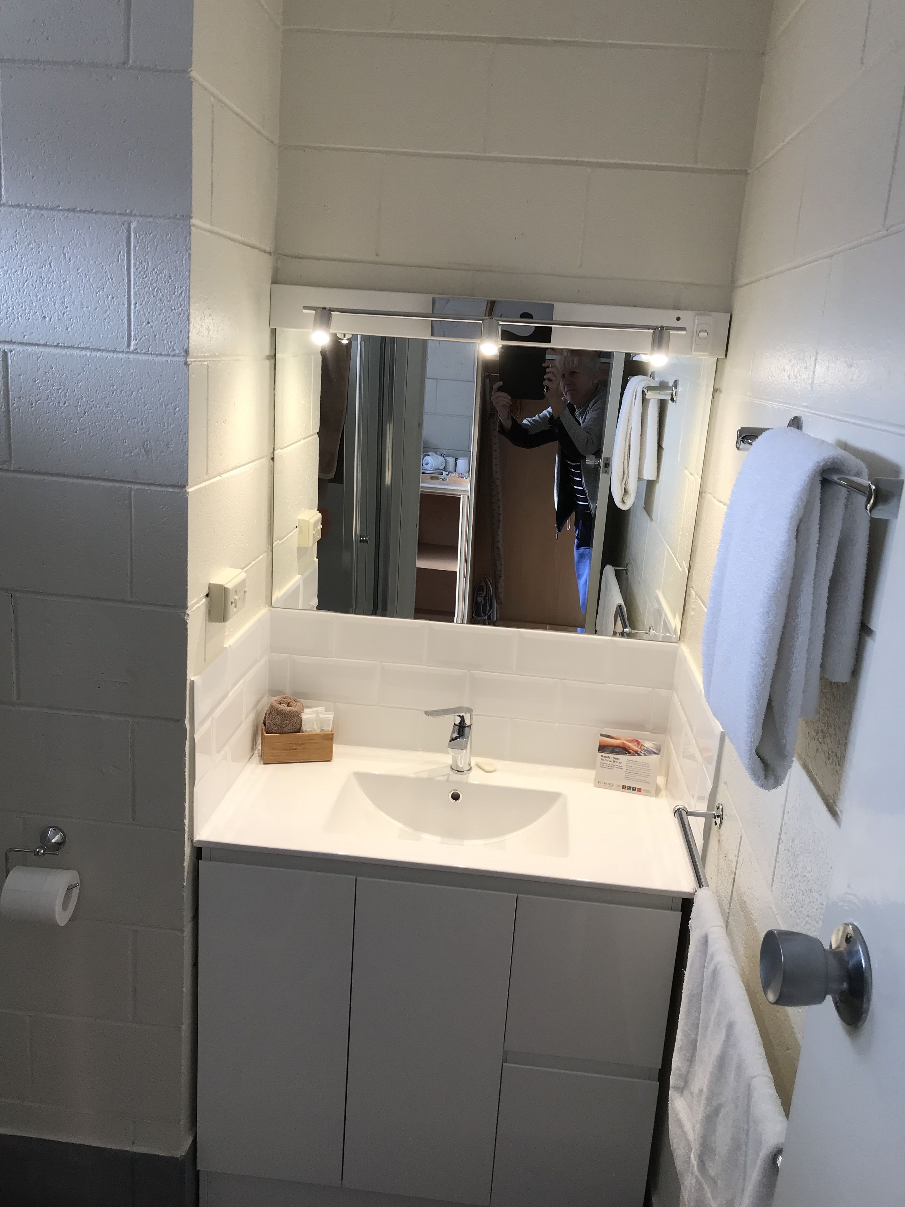 standard triple room, 1 bedroom | bathroom | bathtub, free toiletries, towels