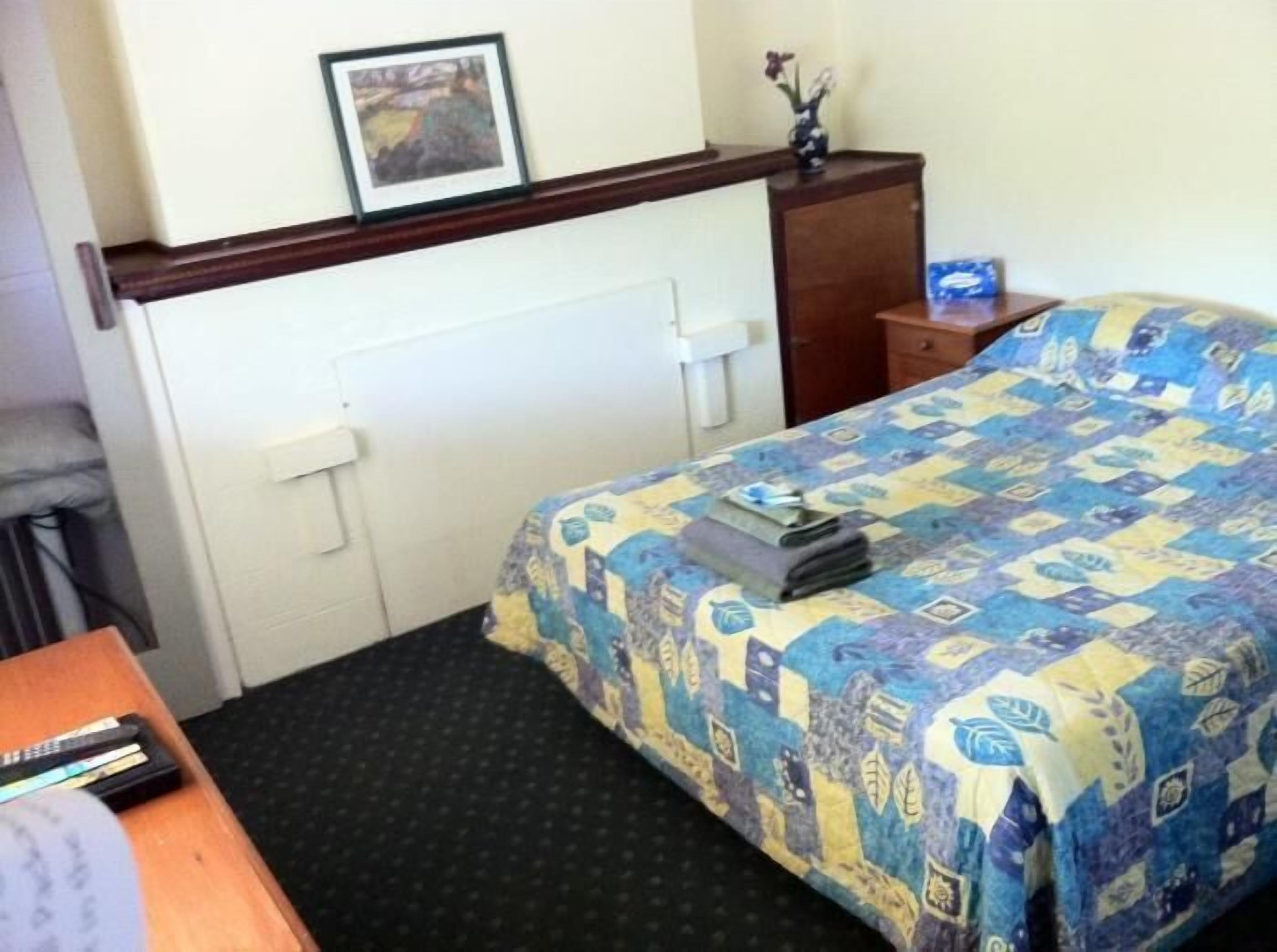 Blackout drapes, iron/ironing board, free WiFi, bed sheets