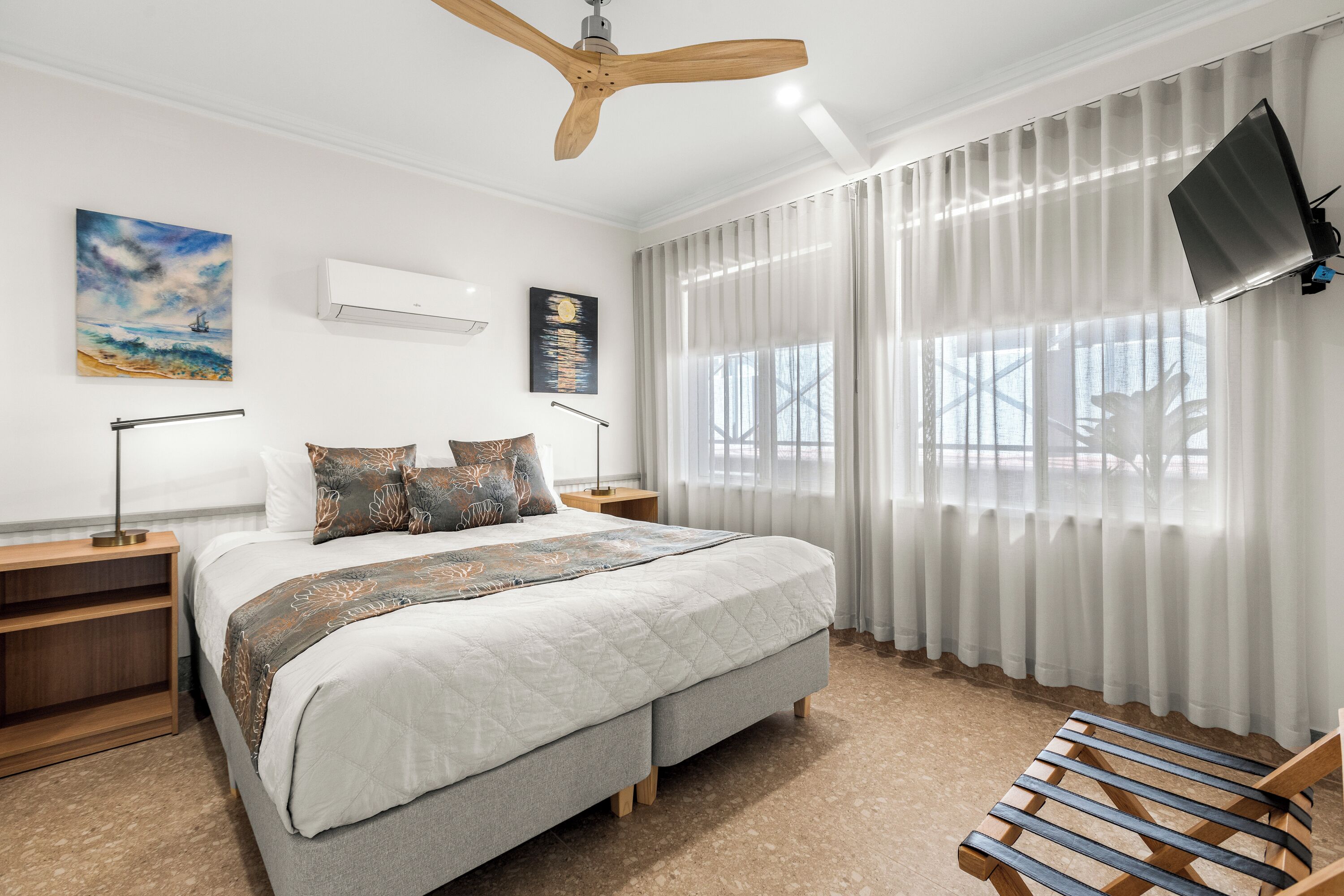 Two Bedroom Suites | 1 bedroom, in-room safe, desk, iron/ironing board