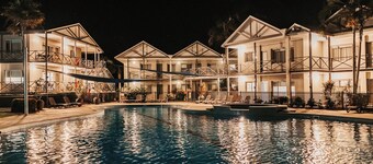 Moonlight Bay Suites