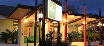 West Coaster Motel