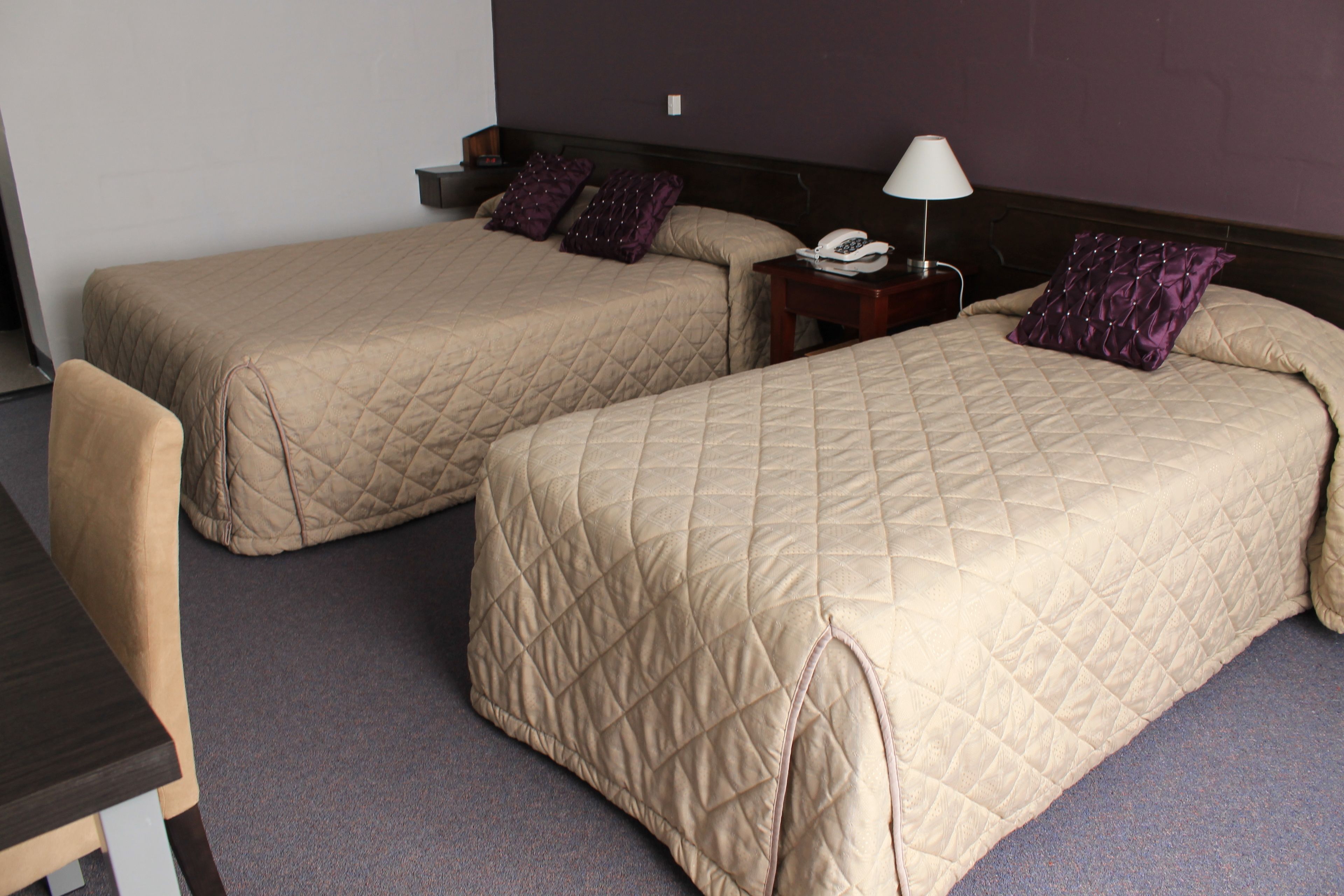 Zimmer (Budget First Floor Rooms, 2 Flights) | Hochwertige Bettwaren, Select-Comfort-Betten, individuell dekoriert