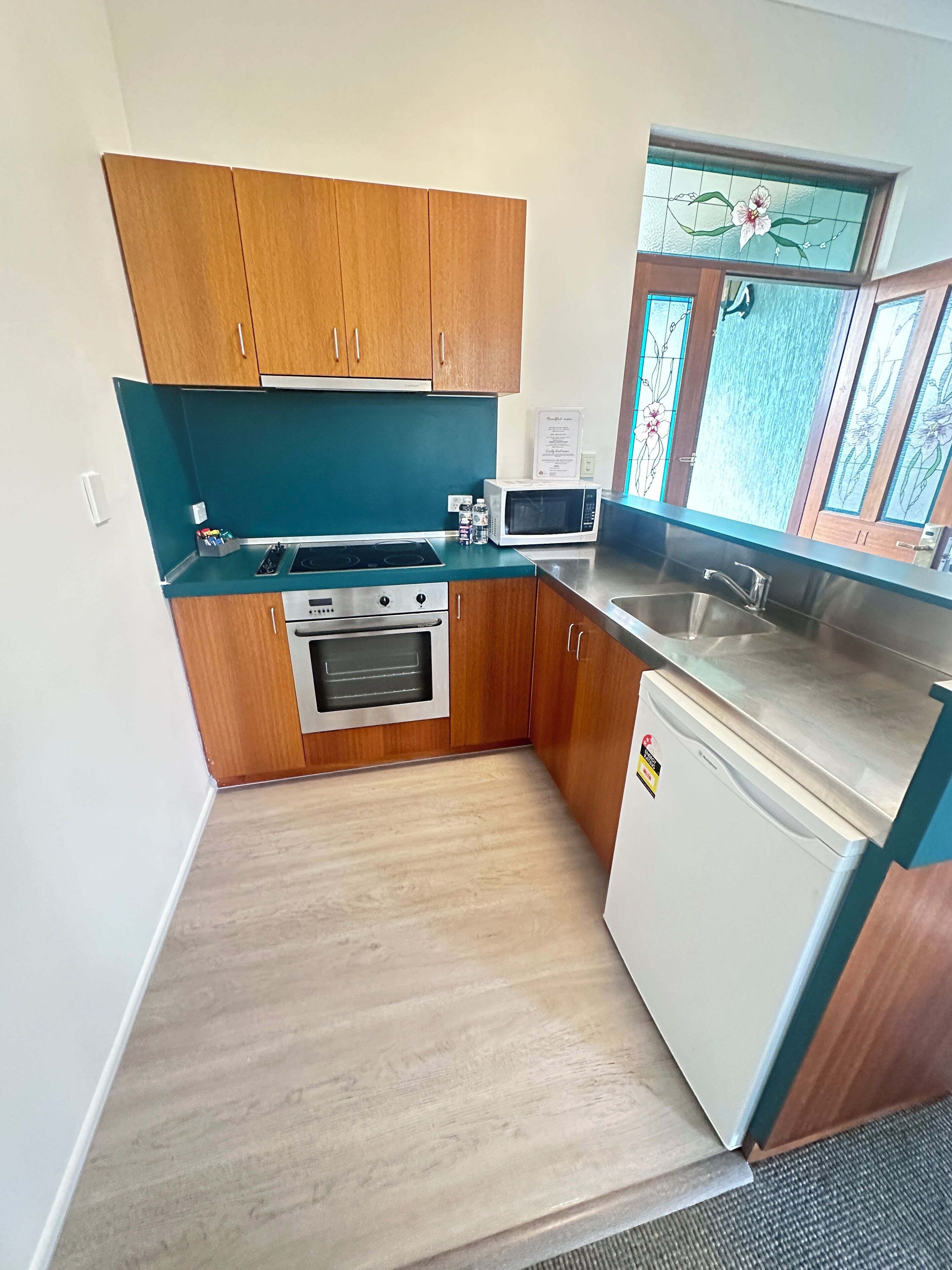 Apartamento família | Cozinha privada | Cafeteira/chaleira, chaleira elétrica