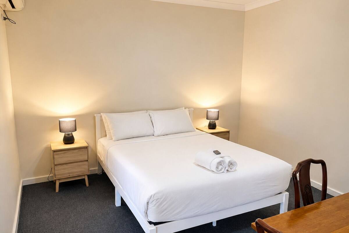Family Apartment, 2 Bedrooms | Premium bedding, memory foam beds, iron/ironing board, WiFi (free)